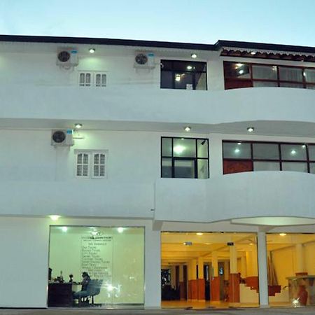 Lanka Beach Hotel Ettukala ภายนอก รูปภาพ