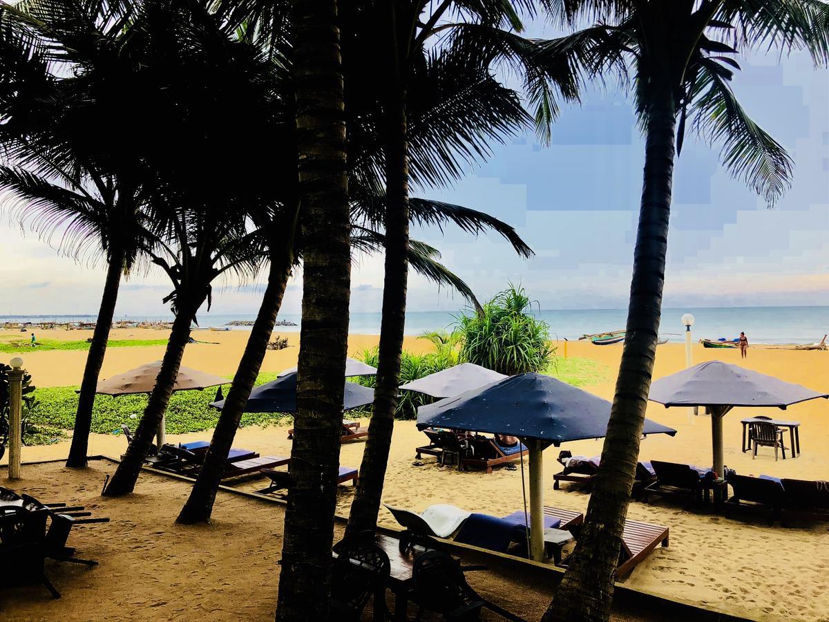 Lanka Beach Hotel Ettukala ภายนอก รูปภาพ