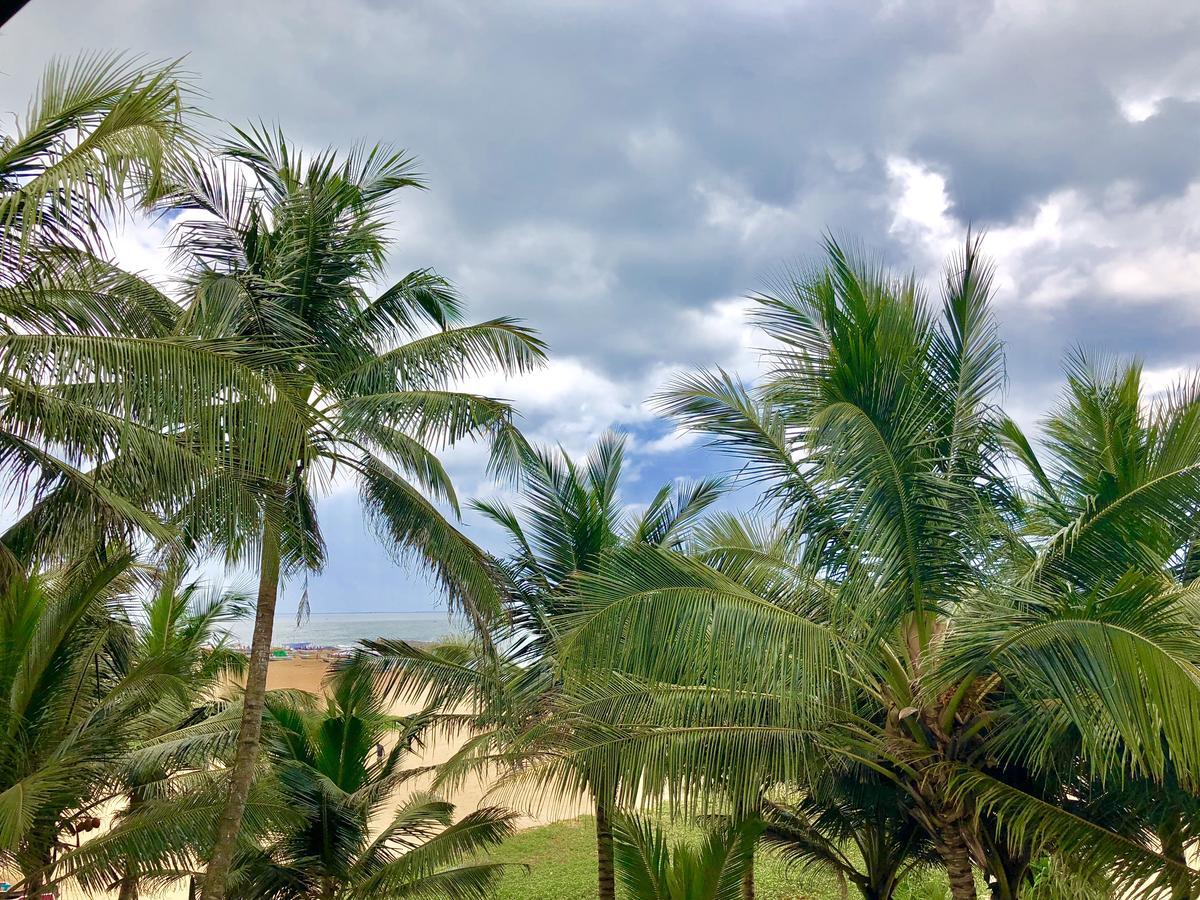 Lanka Beach Hotel Ettukala ภายนอก รูปภาพ