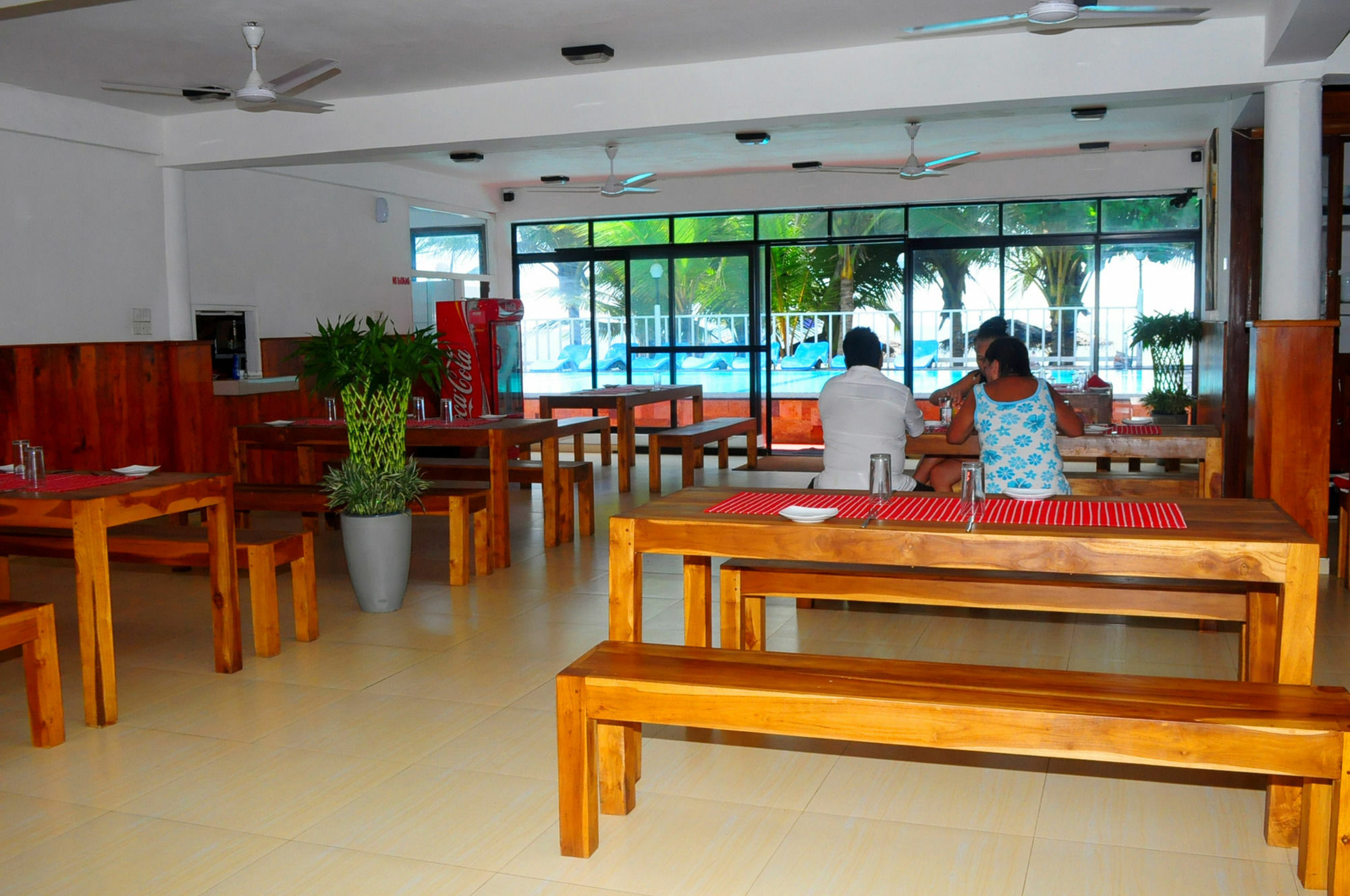 Lanka Beach Hotel Ettukala ภายนอก รูปภาพ