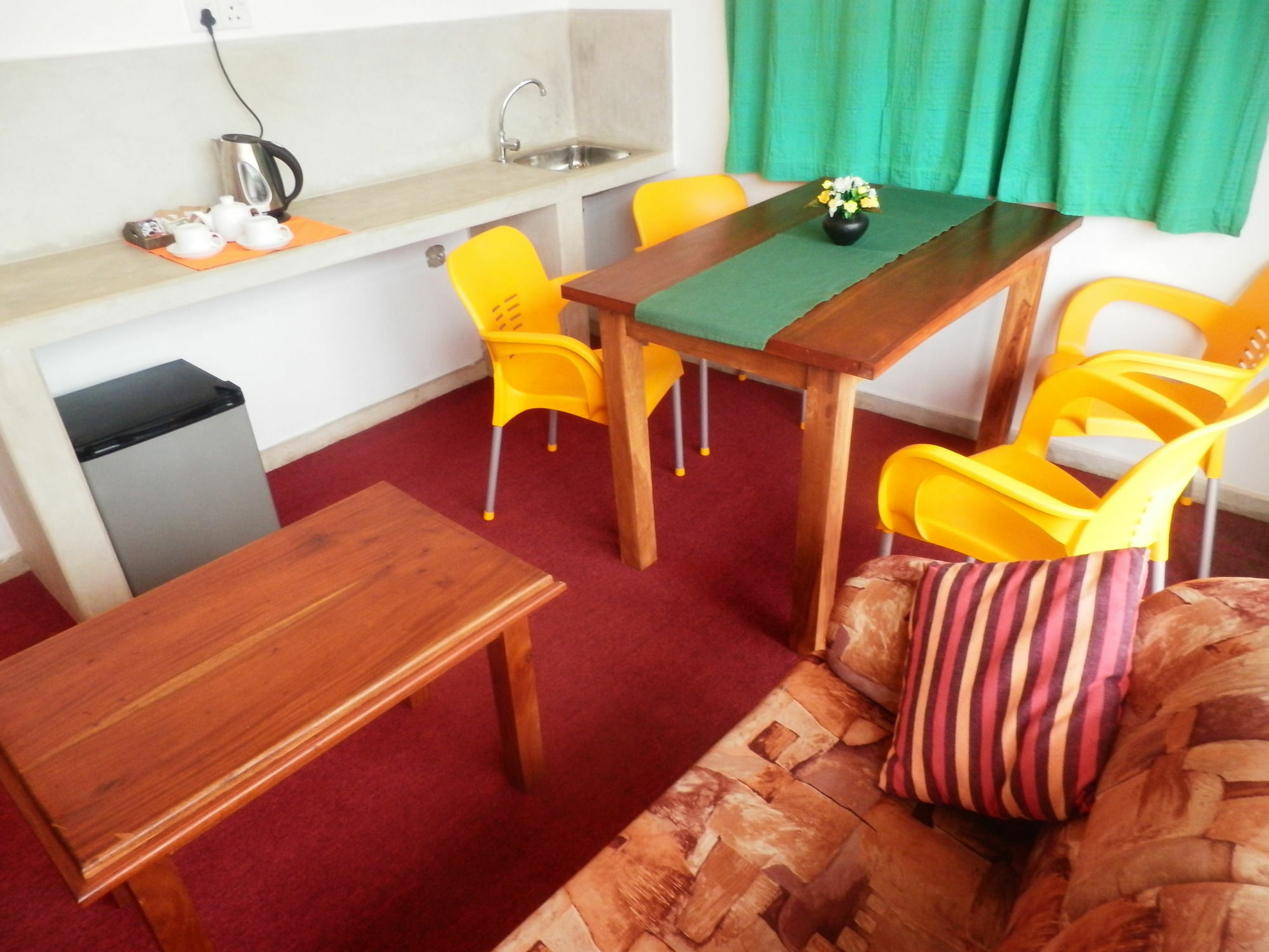 Lanka Beach Hotel Ettukala ภายนอก รูปภาพ